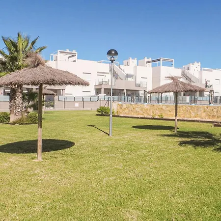 Apartman 2 Bedroom Cozy In Torrevieja